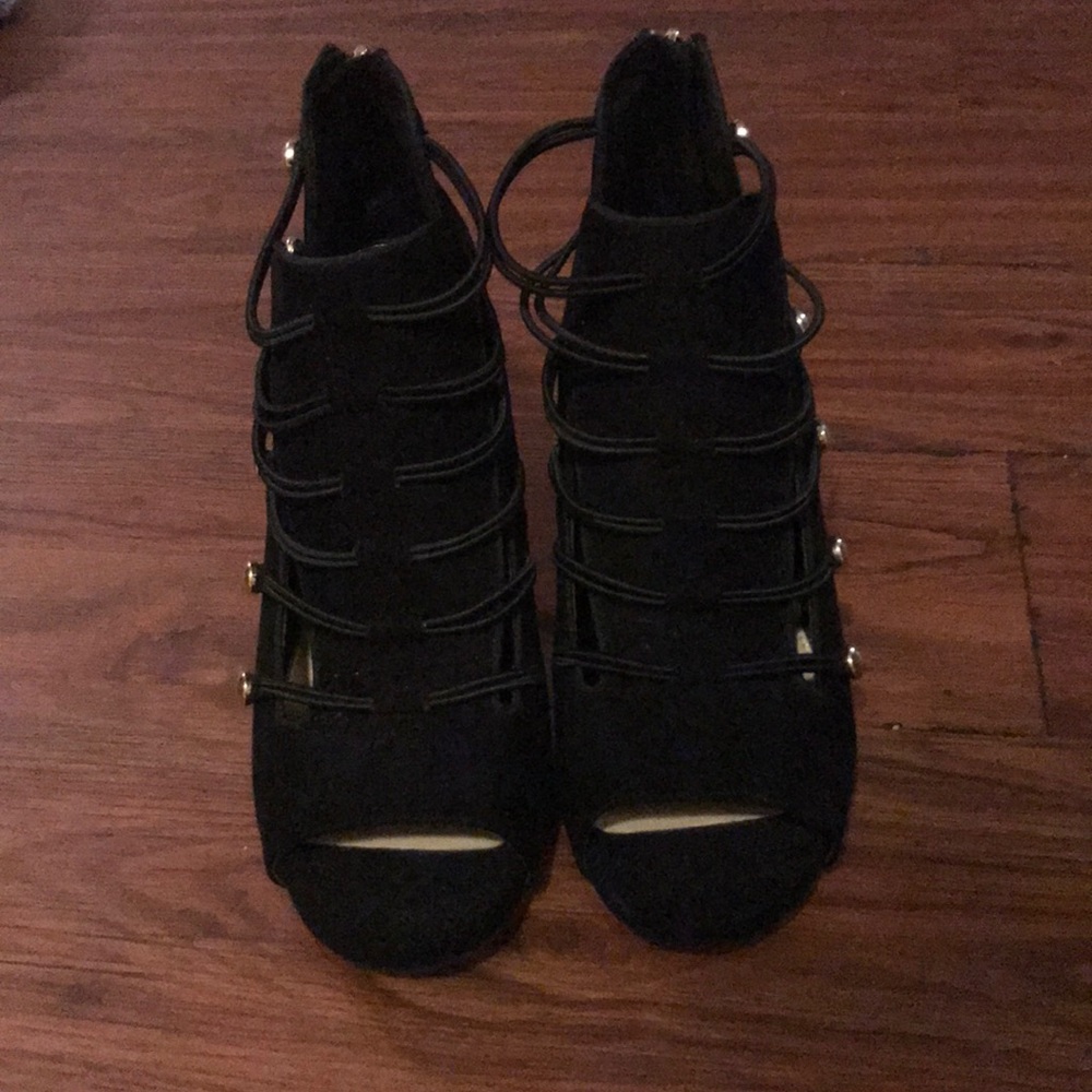 Jessica Simpson beautiful heels